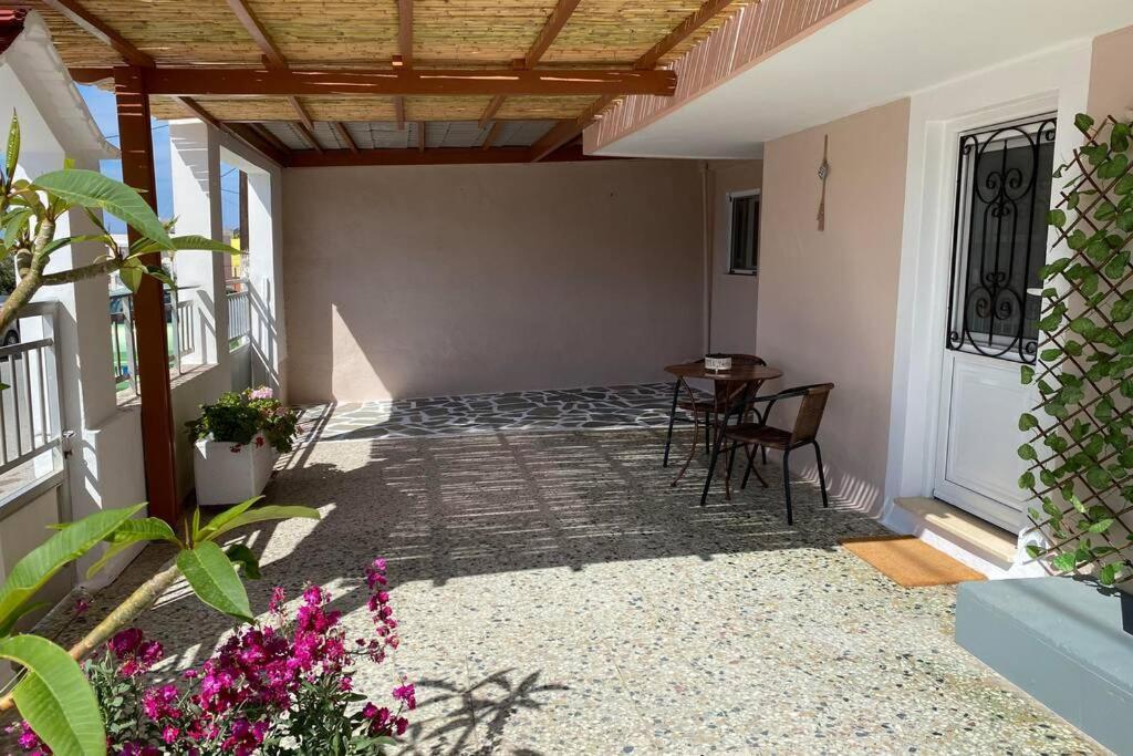 Neochori Studio Kerpe Dış mekan fotoğraf